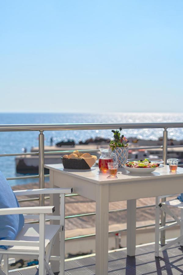 Fantasea Luxury Suite Khora Sfakion Ngoại thất bức ảnh