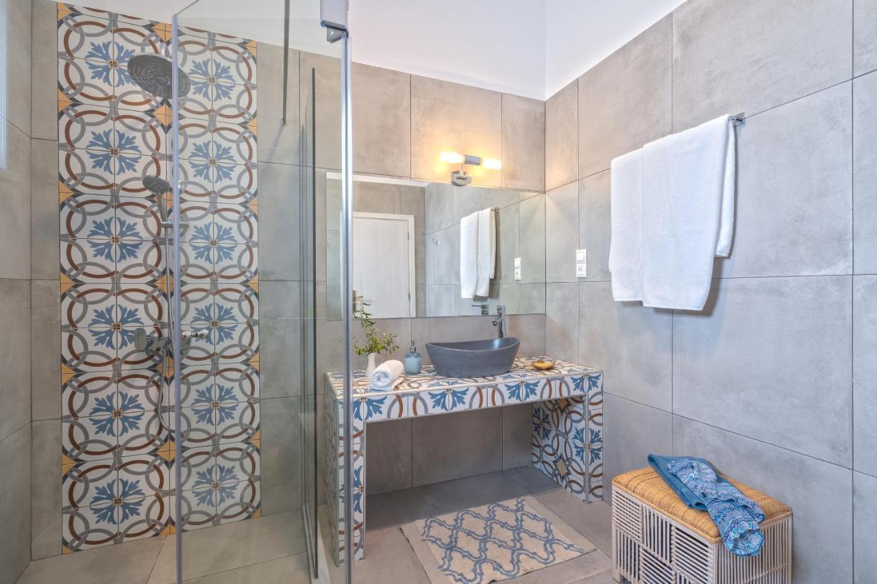 Fantasea Luxury Suite Khora Sfakion Ngoại thất bức ảnh
